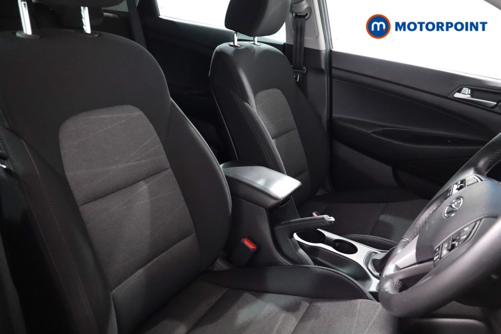 Hyundai Tucson Se Nav Manual Petrol SUV - Stock Number (1539615) - 20th supplementary image