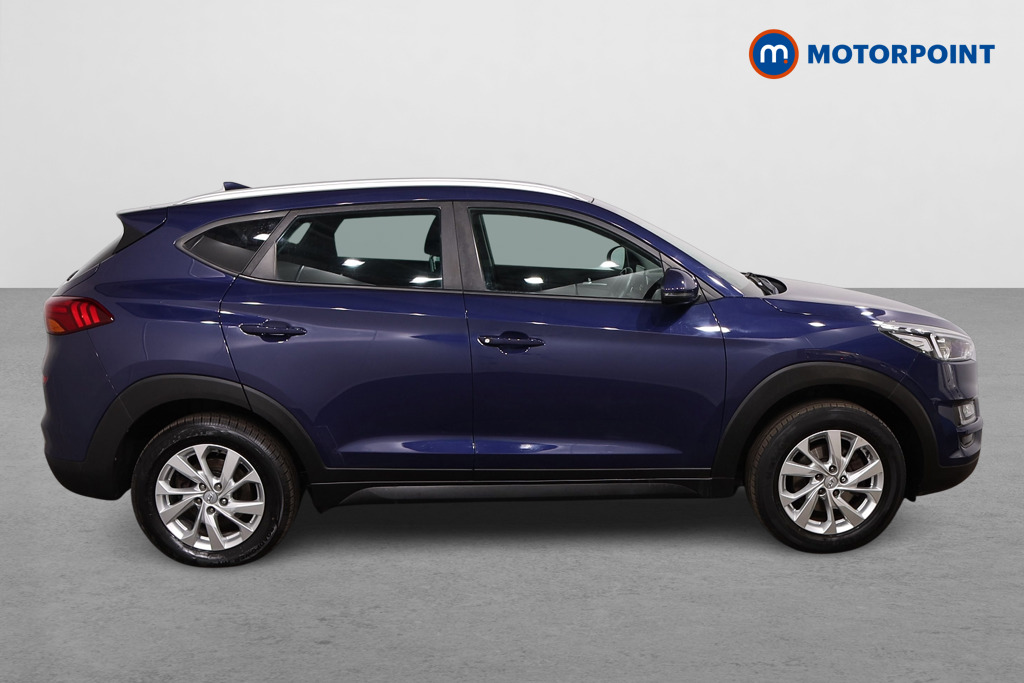 Hyundai Tucson Se Nav Manual Petrol SUV - Stock Number (1539615) - Drivers side