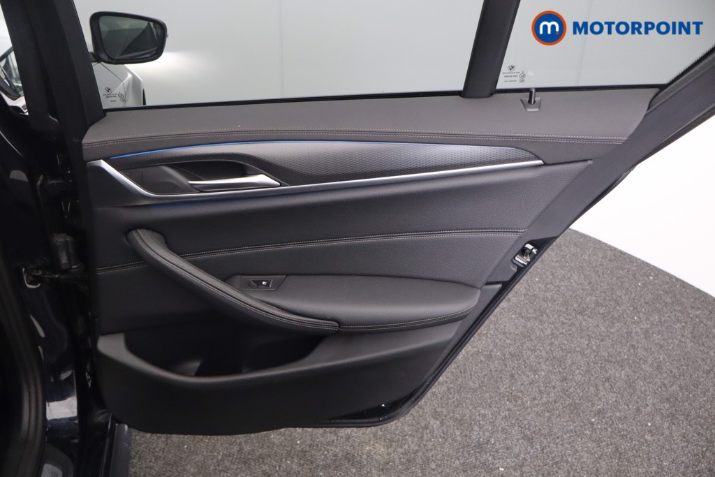 BMW 5 Series M Sport Automatic Petrol Plug-In Hybrid Saloon - Stock Number (1543671) - 15th supplementary image