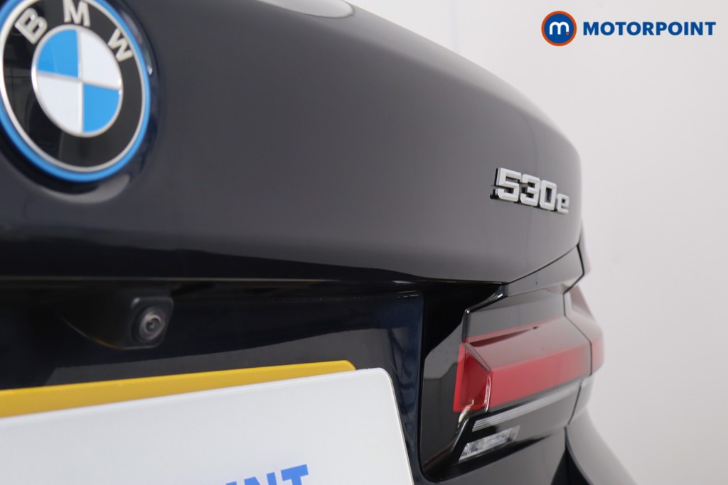 BMW 5 Series M Sport Automatic Petrol Plug-In Hybrid Saloon - Stock Number (1543671) - 26th supplementary image