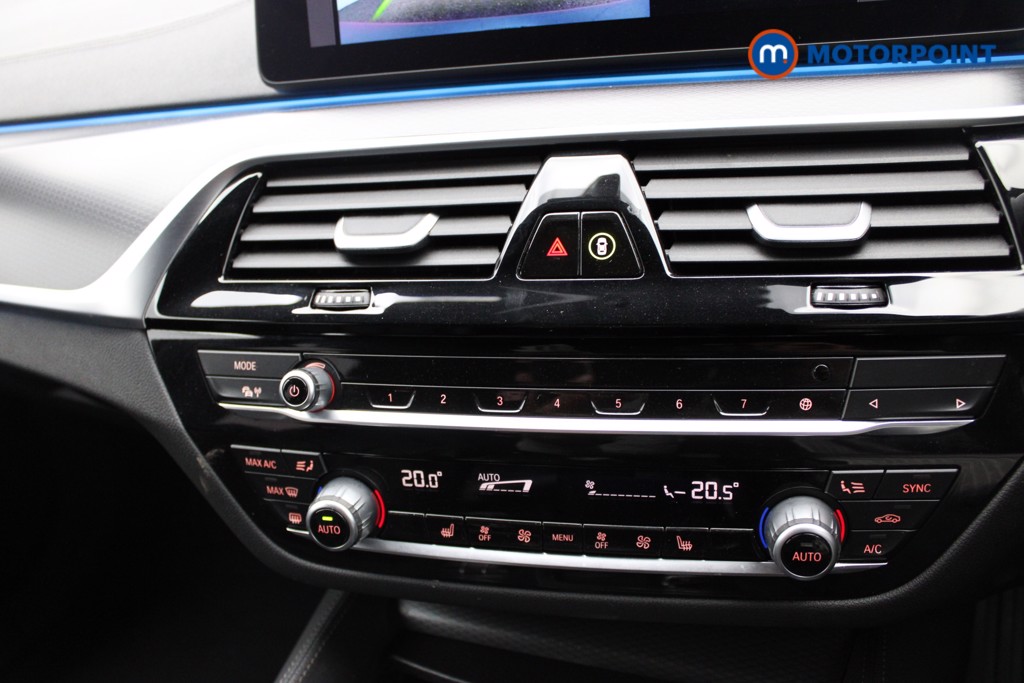 BMW 5 Series M Sport Automatic Petrol Plug-In Hybrid Estate - Stock Number (1543735) - 11th supplementary image