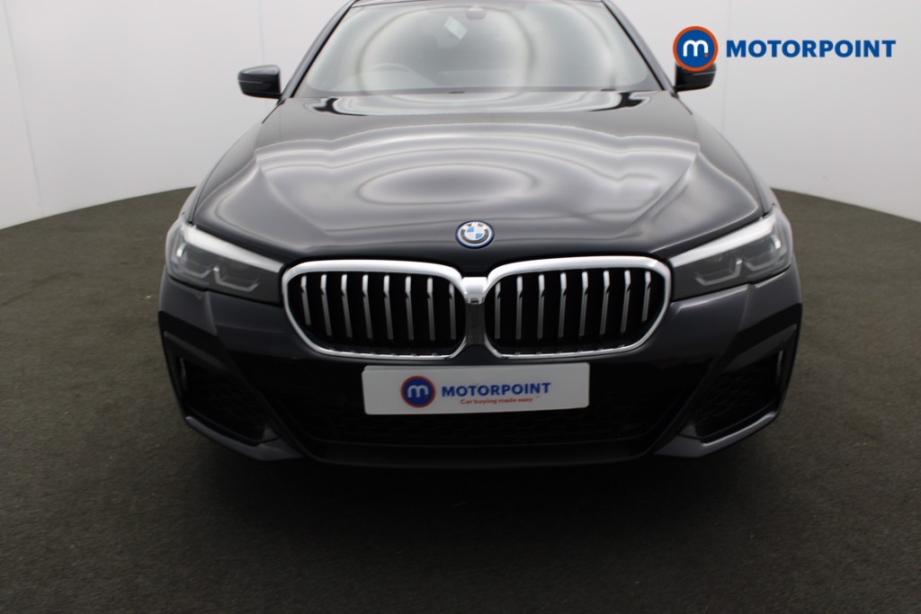 BMW 5 Series M Sport Automatic Petrol Plug-In Hybrid Estate - Stock Number (1543735) - 30th supplementary image