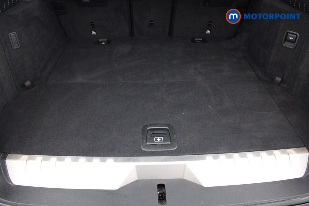 BMW 5 Series M Sport Automatic Petrol Plug-In Hybrid Estate - Stock Number (1543735) - 31st supplementary image