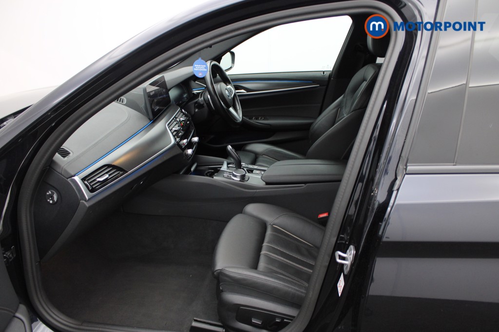 BMW 5 Series M Sport Automatic Petrol Plug-In Hybrid Estate - Stock Number (1543735) - 1st supplementary image