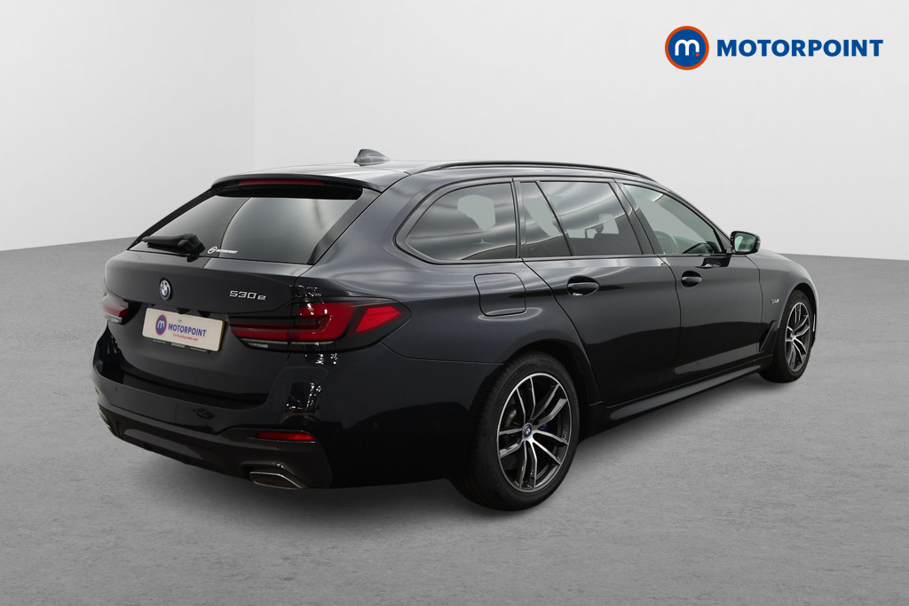 BMW 5 Series M Sport Automatic Petrol Plug-In Hybrid Estate - Stock Number (1543735) - Drivers side rear corner
