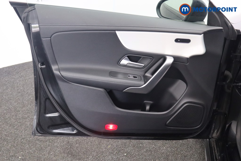 Mercedes-Benz CLA Amg Line Automatic Petrol Estate - Stock Number (1547109) - 13th supplementary image