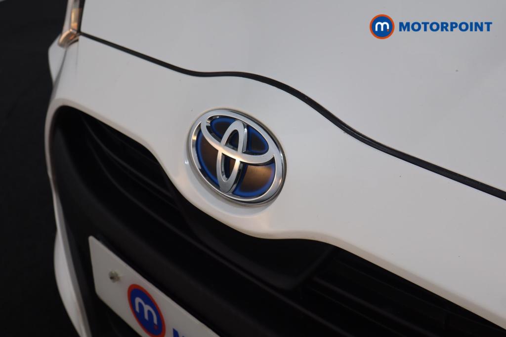 Toyota Yaris Icon Automatic Petrol-Electric Hybrid Hatchback - Stock Number (1547789) - 16th supplementary image