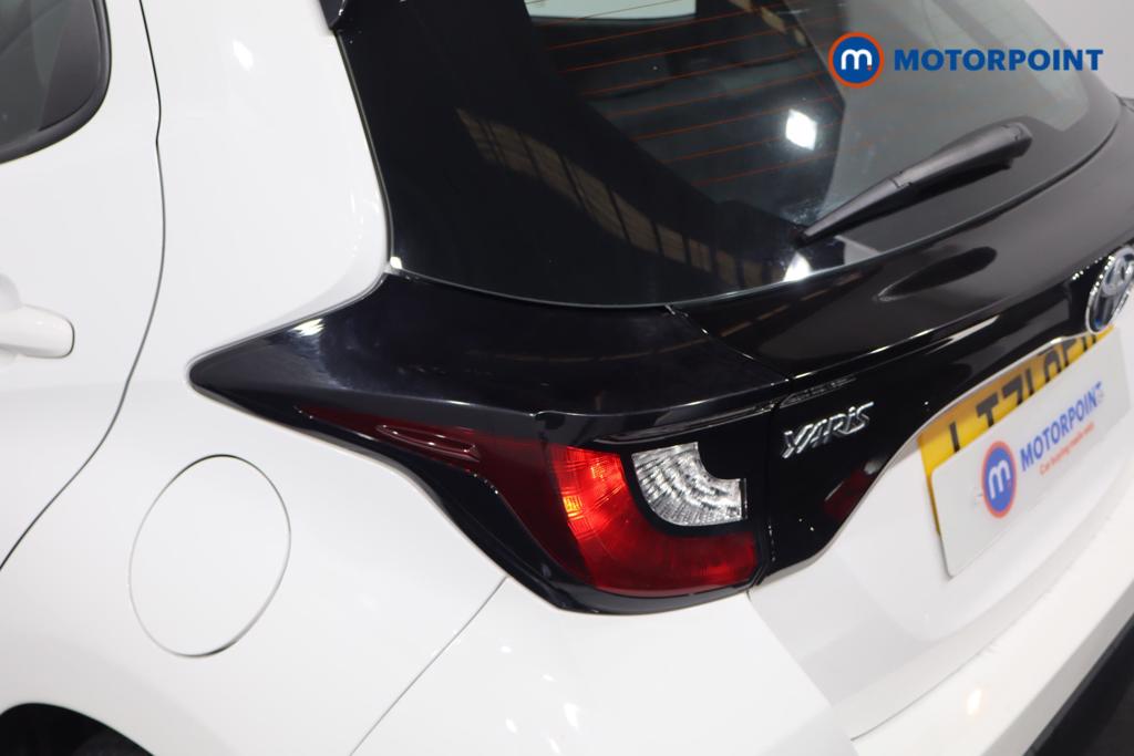 Toyota Yaris Icon Automatic Petrol-Electric Hybrid Hatchback - Stock Number (1547789) - 20th supplementary image