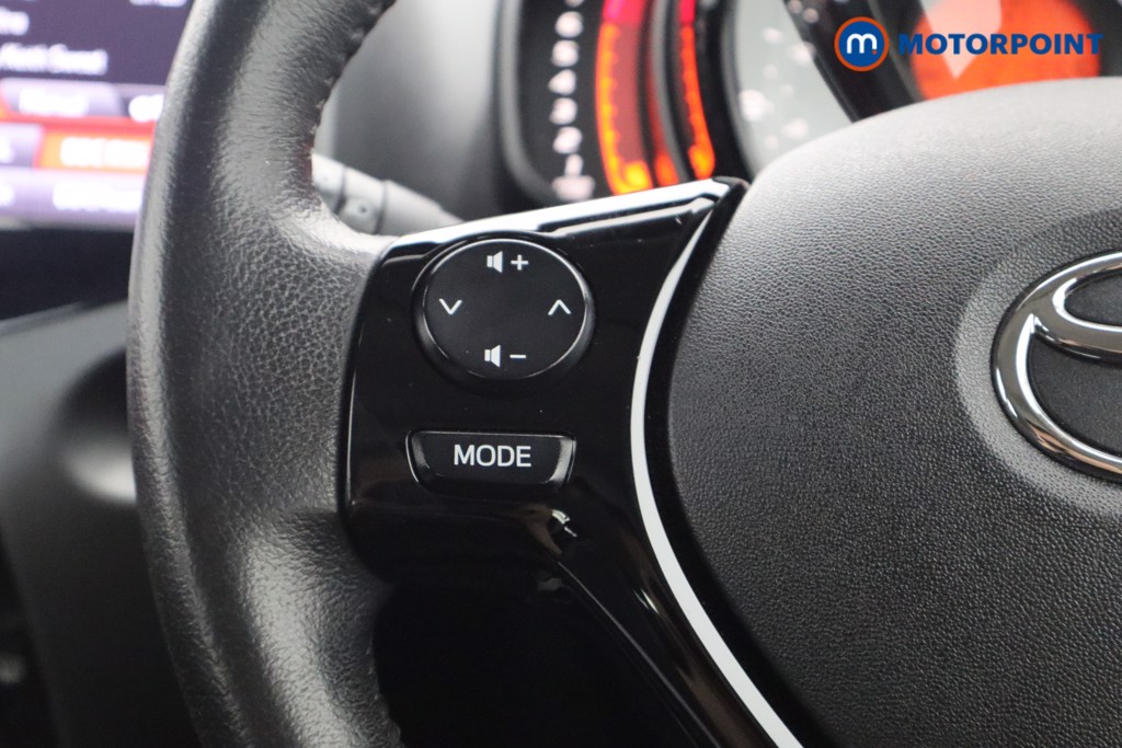 Toyota Aygo X-Play Automatic Petrol Hatchback - Stock Number (1548930) - 3rd supplementary image