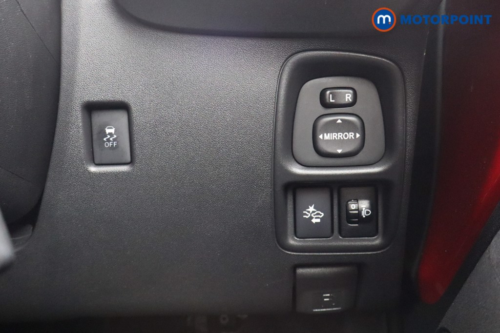 Toyota Aygo X-Play Automatic Petrol Hatchback - Stock Number (1548930) - 5th supplementary image