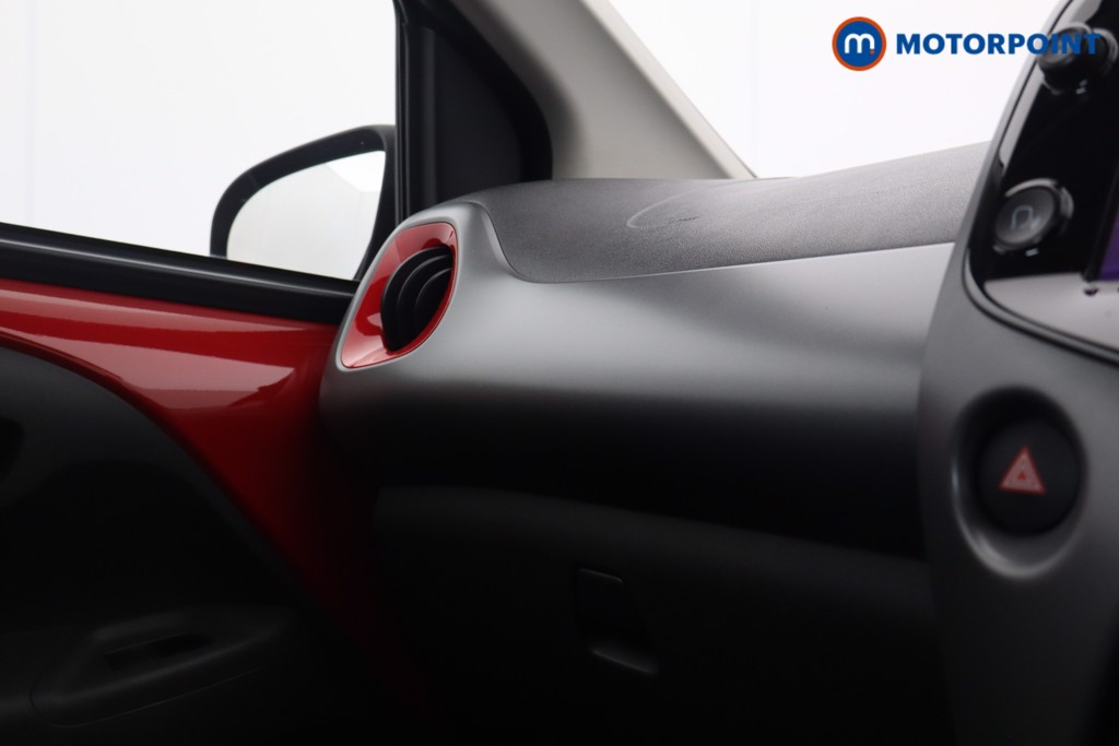 Toyota Aygo X-Play Automatic Petrol Hatchback - Stock Number (1548930) - 9th supplementary image