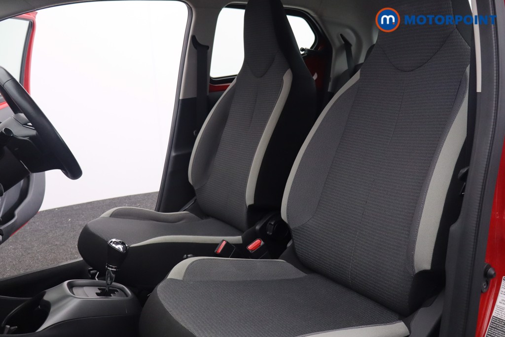 Toyota Aygo X-Play Automatic Petrol Hatchback - Stock Number (1548930) - 14th supplementary image