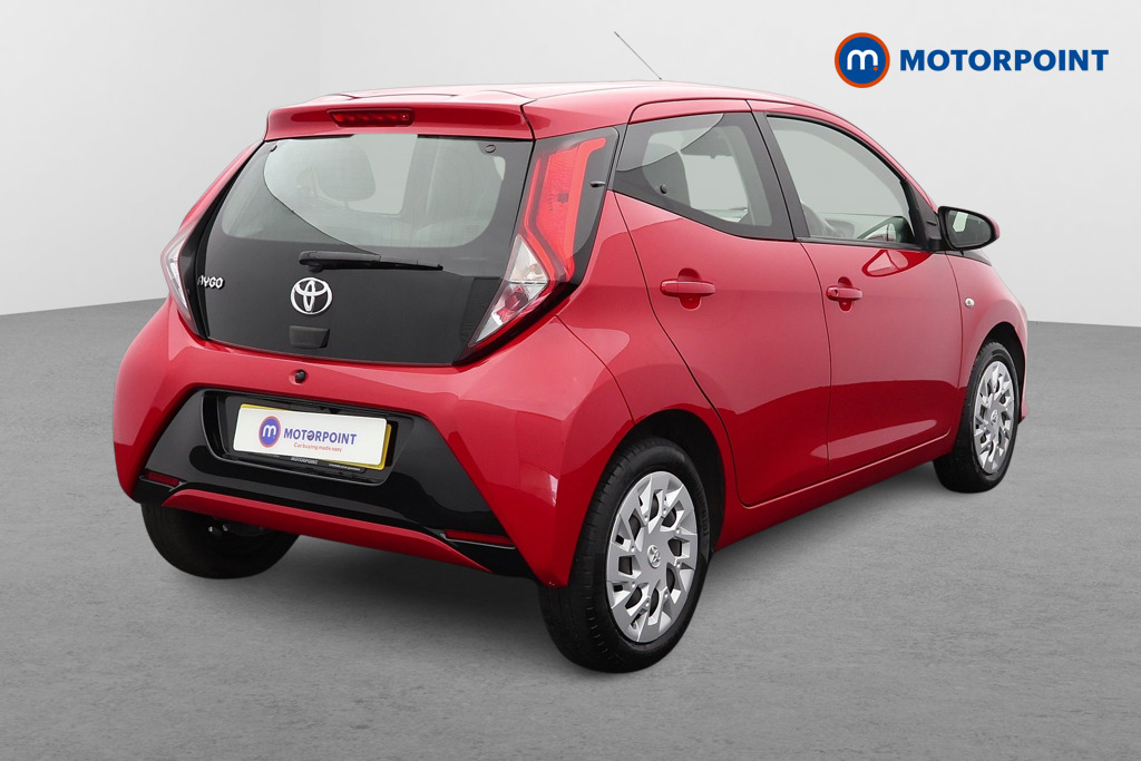 Toyota Aygo X-Play Automatic Petrol Hatchback - Stock Number (1548930) - Drivers side rear corner