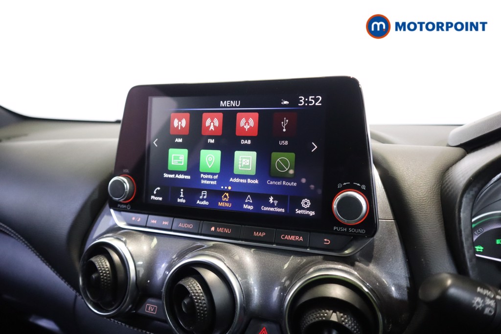 Nissan Juke N-Connecta Automatic Petrol-Electric Hybrid SUV - Stock Number (1549275) - 15th supplementary image