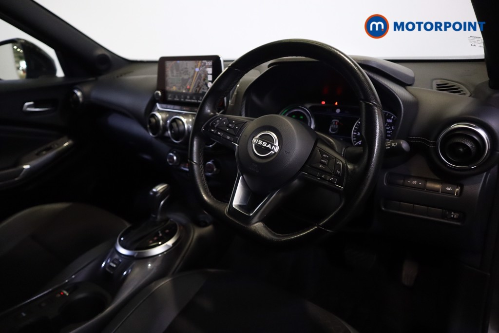 Nissan Juke N-Connecta Automatic Petrol-Electric Hybrid SUV - Stock Number (1549275) - 1st supplementary image