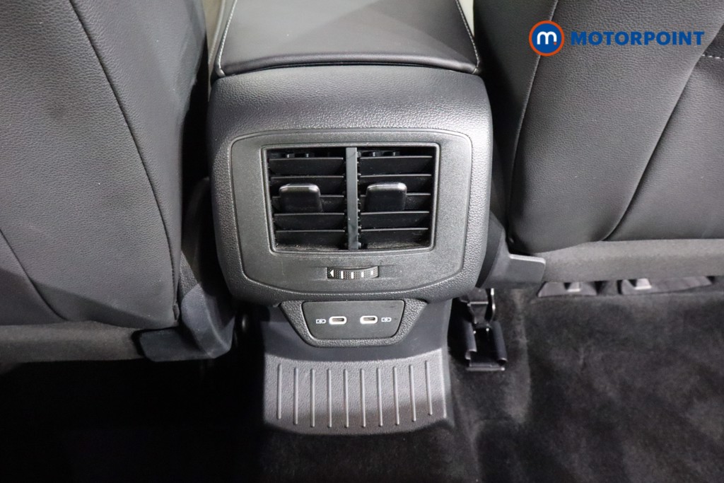 Volkswagen T-Roc R-Line Manual Petrol SUV - Stock Number (1549909) - 18th supplementary image