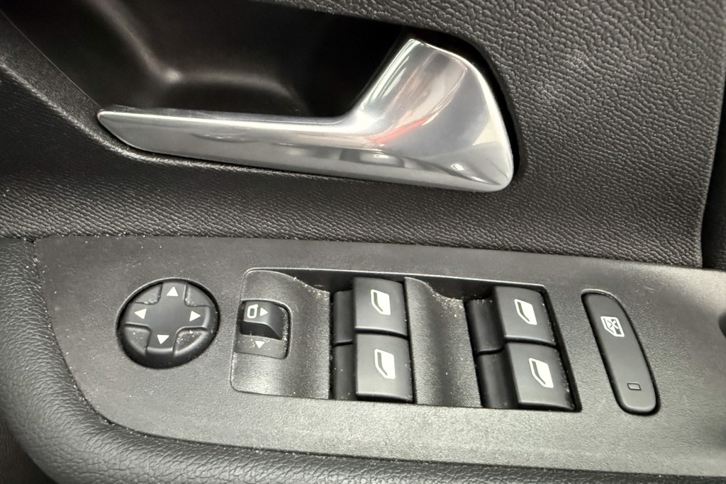 Vauxhall Mokka Sri Nav Premium Manual Diesel SUV - Stock Number (1550580) - 19th supplementary image