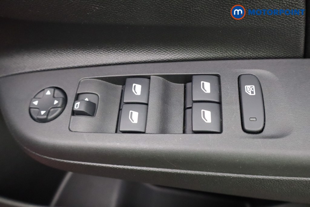 Vauxhall Corsa Se Edition Manual Petrol Hatchback - Stock Number (1550842) - 10th supplementary image