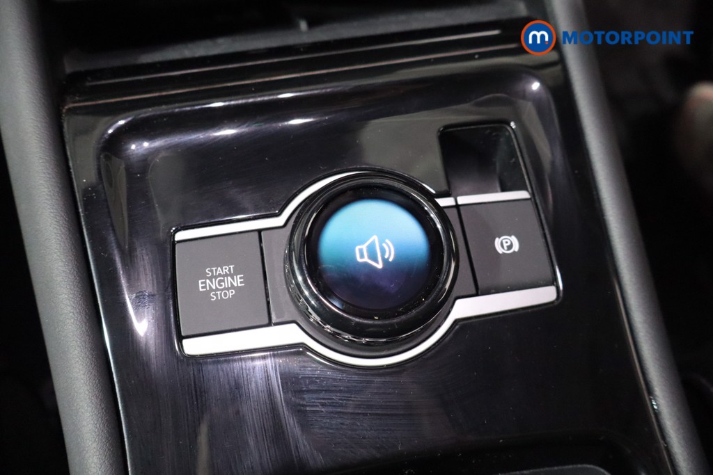 Volkswagen Tiguan R-Line Automatic Diesel SUV - Stock Number (1550978) - 20th supplementary image