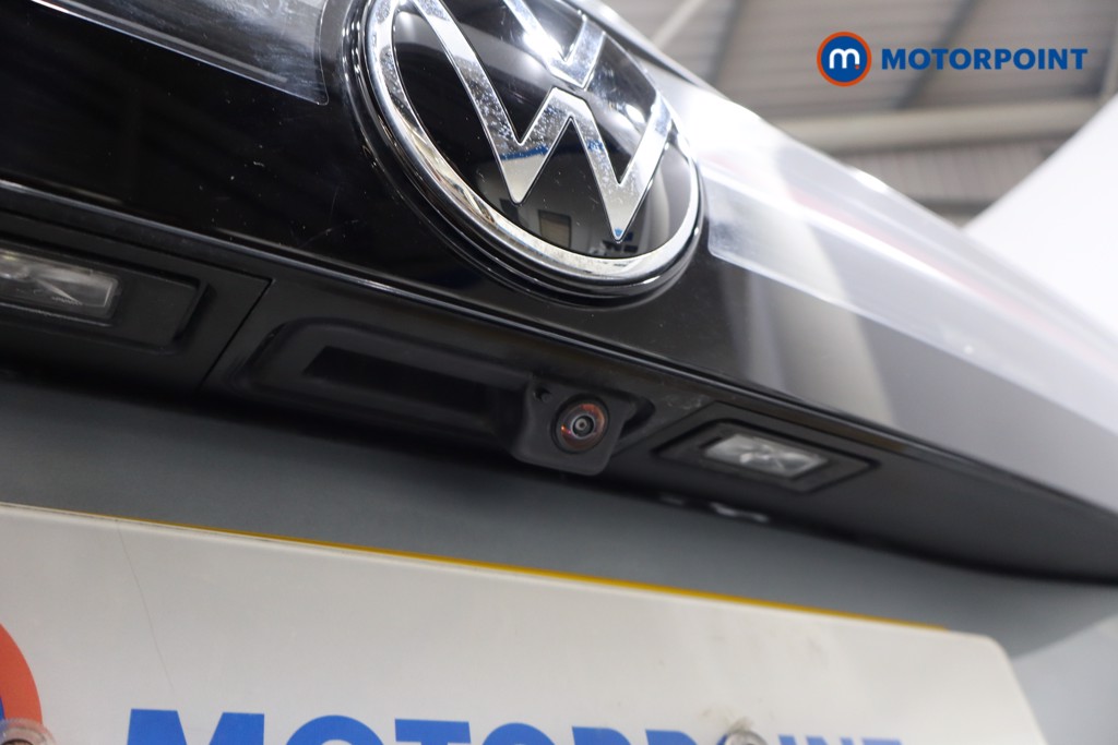 Volkswagen Tiguan R-Line Automatic Diesel SUV - Stock Number (1550978) - 37th supplementary image