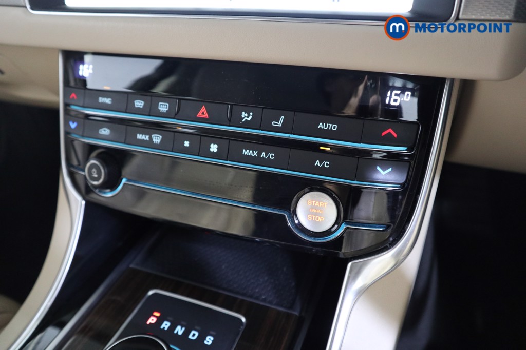Jaguar XF Portfolio Automatic Petrol Saloon - Stock Number (1551247) - 7th supplementary image