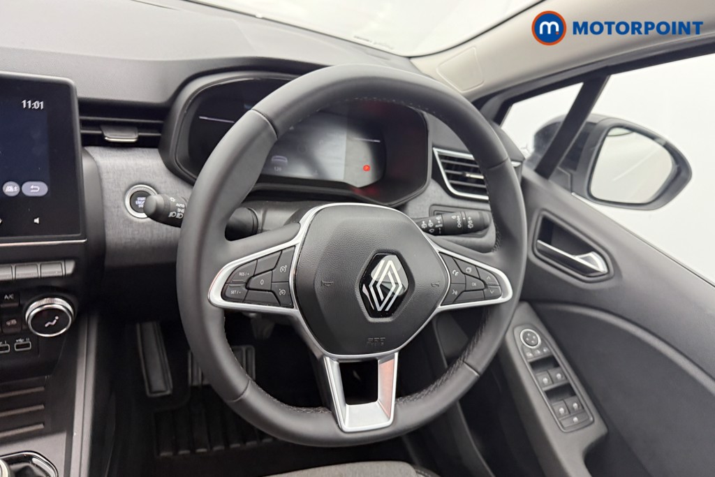 Renault Clio Evolution Manual Petrol Hatchback - Stock Number (1551371) - 3rd supplementary image