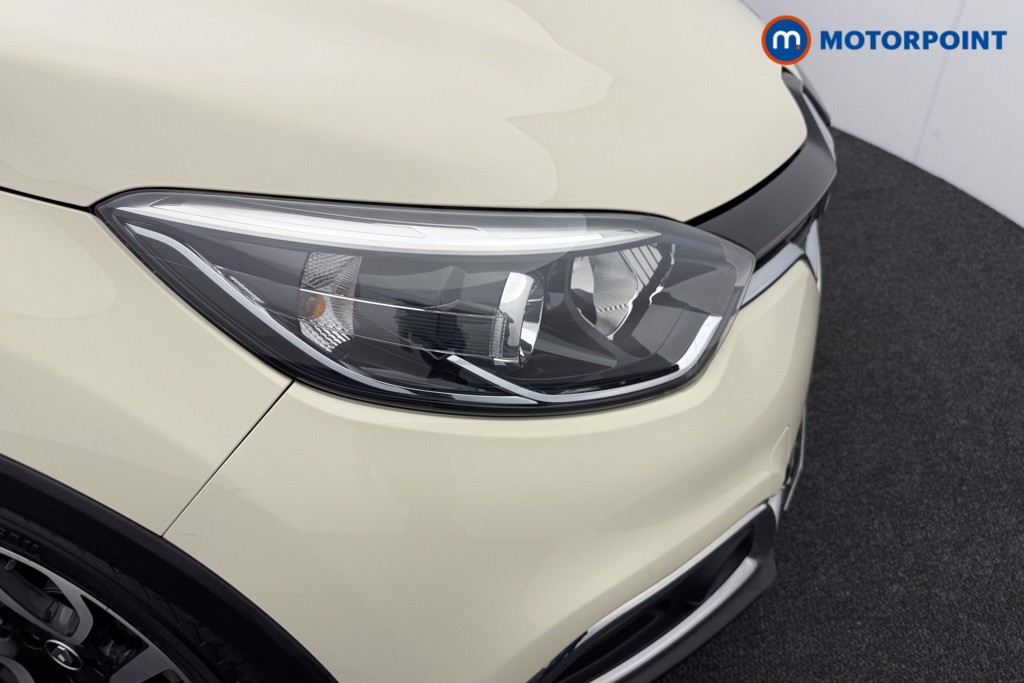 Renault Captur Signature Automatic Diesel SUV - Stock Number (1551641) - 24th supplementary image