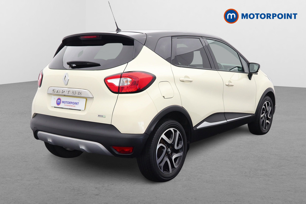 Renault Captur Signature Automatic Diesel SUV - Stock Number (1551641) - Drivers side rear corner
