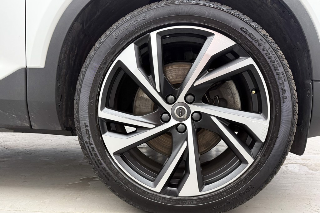 Volvo Xc40 R Design Pro Automatic Petrol Plug-In Hybrid SUV - Stock Number (1552423) - 33rd supplementary image