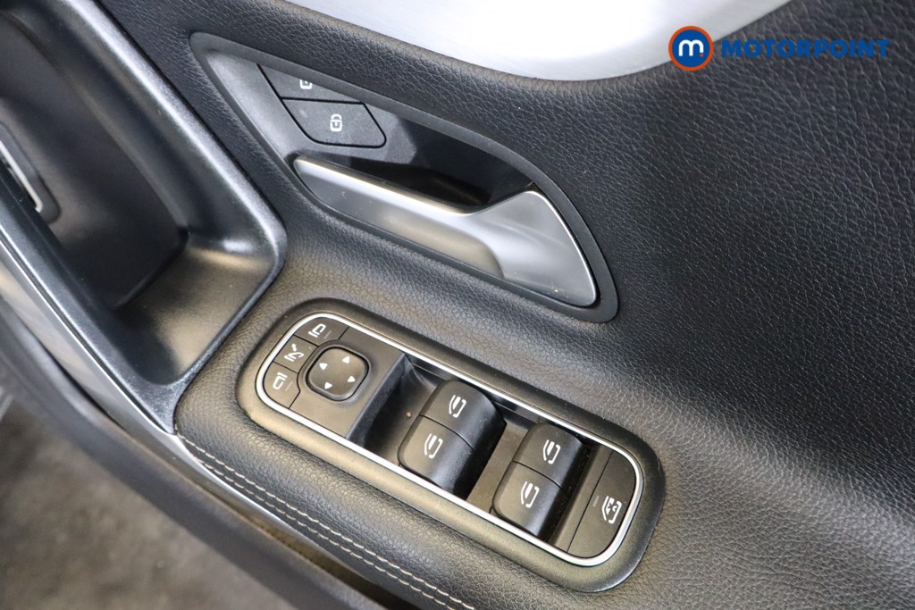 Mercedes-Benz CLA Amg Line Automatic Petrol Estate - Stock Number (1552501) - 14th supplementary image