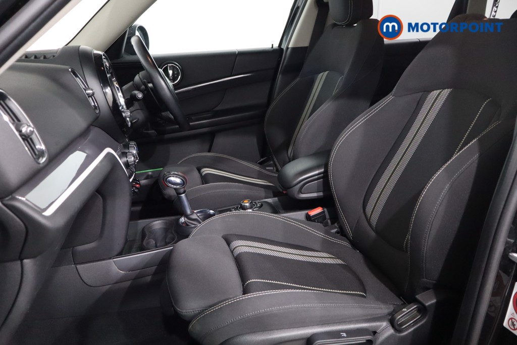 Mini Countryman Cooper S Automatic Petrol SUV - Stock Number (1552646) - 4th supplementary image