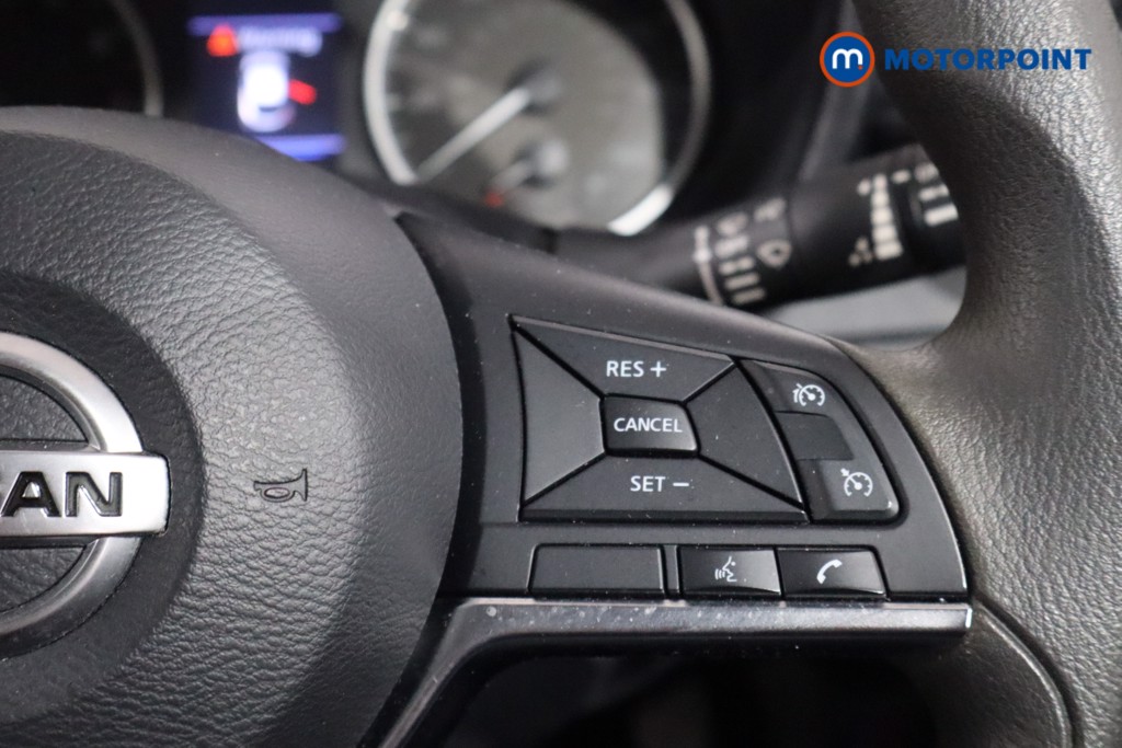 Nissan Juke Acenta Manual Petrol SUV - Stock Number (1552810) - 8th supplementary image