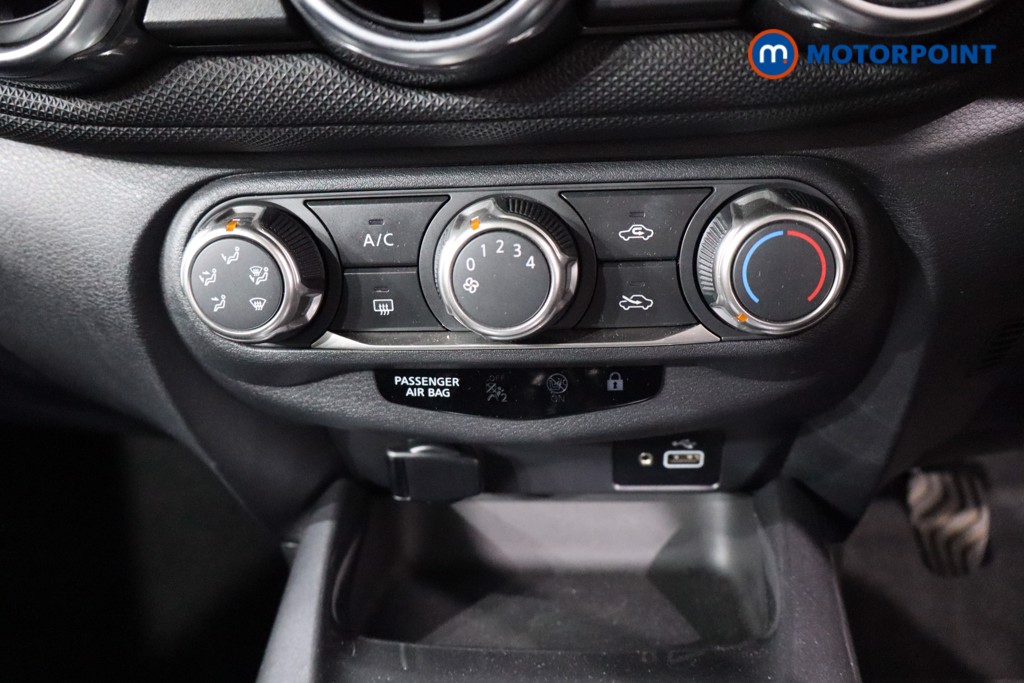 Nissan Juke Acenta Manual Petrol SUV - Stock Number (1552810) - 15th supplementary image