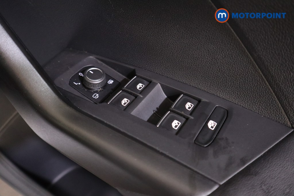 Volkswagen T-Cross Active Manual Petrol SUV - Stock Number (1552892) - 11th supplementary image