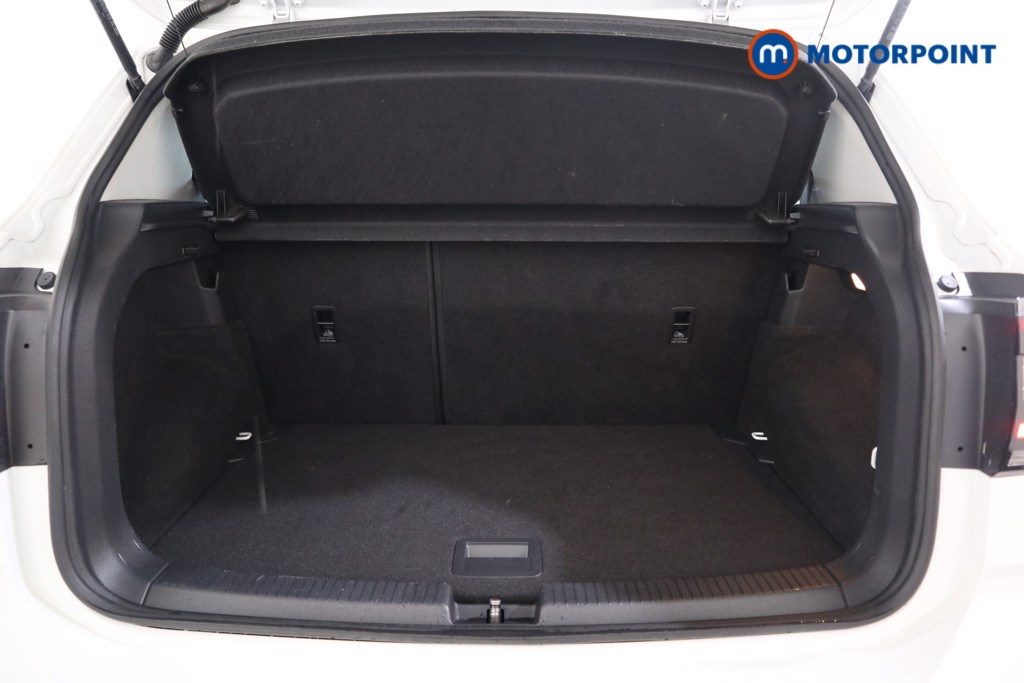 Volkswagen T-Cross Active Manual Petrol SUV - Stock Number (1552892) - 14th supplementary image