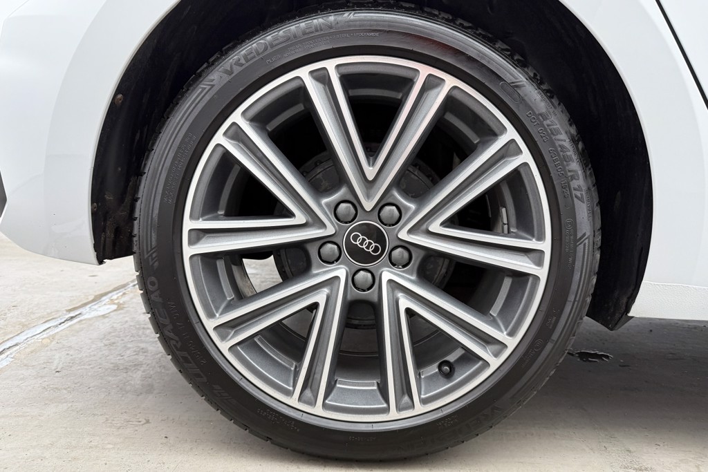 Audi A1 S Line Automatic Petrol Hatchback - Stock Number (1552920) - 32nd supplementary image
