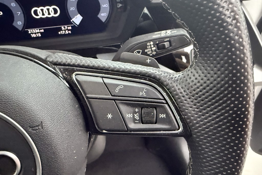 Audi A3 S Line Automatic Petrol Hatchback - Stock Number (1552921) - 4th supplementary image