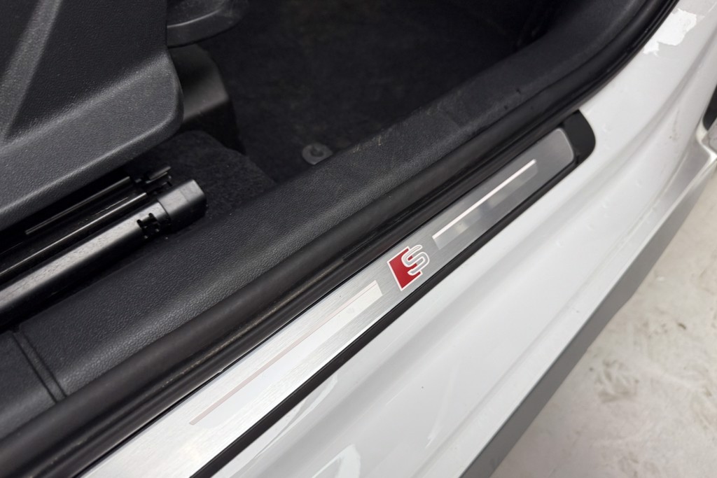 Audi A3 S Line Automatic Petrol Hatchback - Stock Number (1552921) - 21st supplementary image