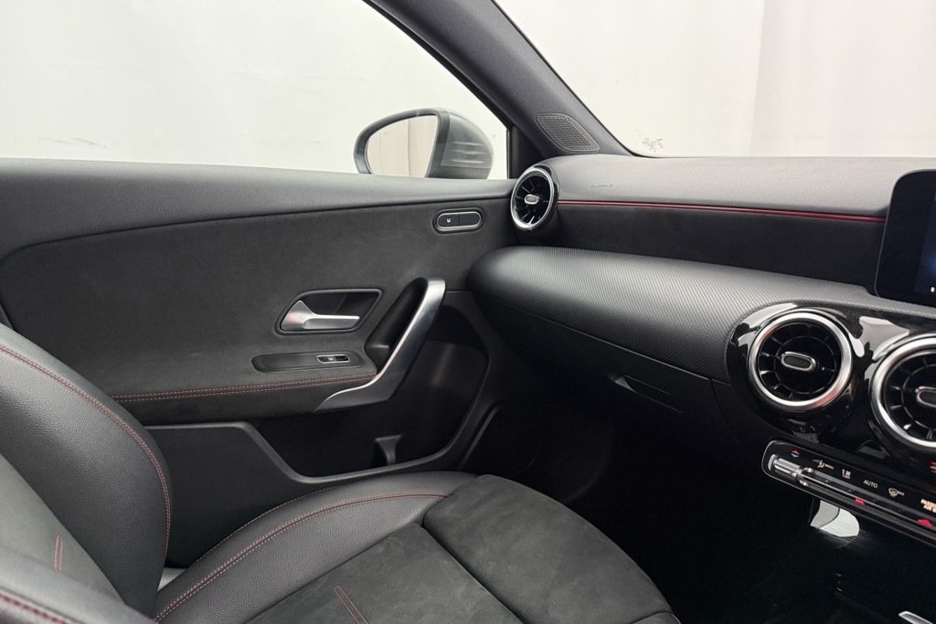 Mercedes-Benz A Class Amg Line Automatic Petrol Hatchback - Stock Number (1552955) - 16th supplementary image