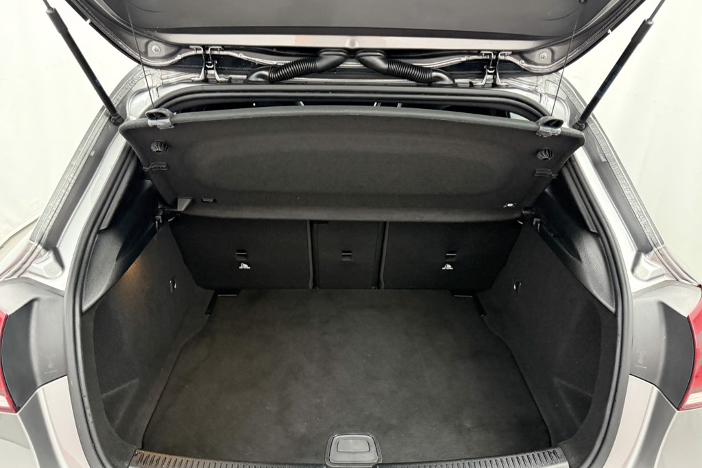 Mercedes-Benz A Class Amg Line Automatic Petrol Hatchback - Stock Number (1552955) - 29th supplementary image