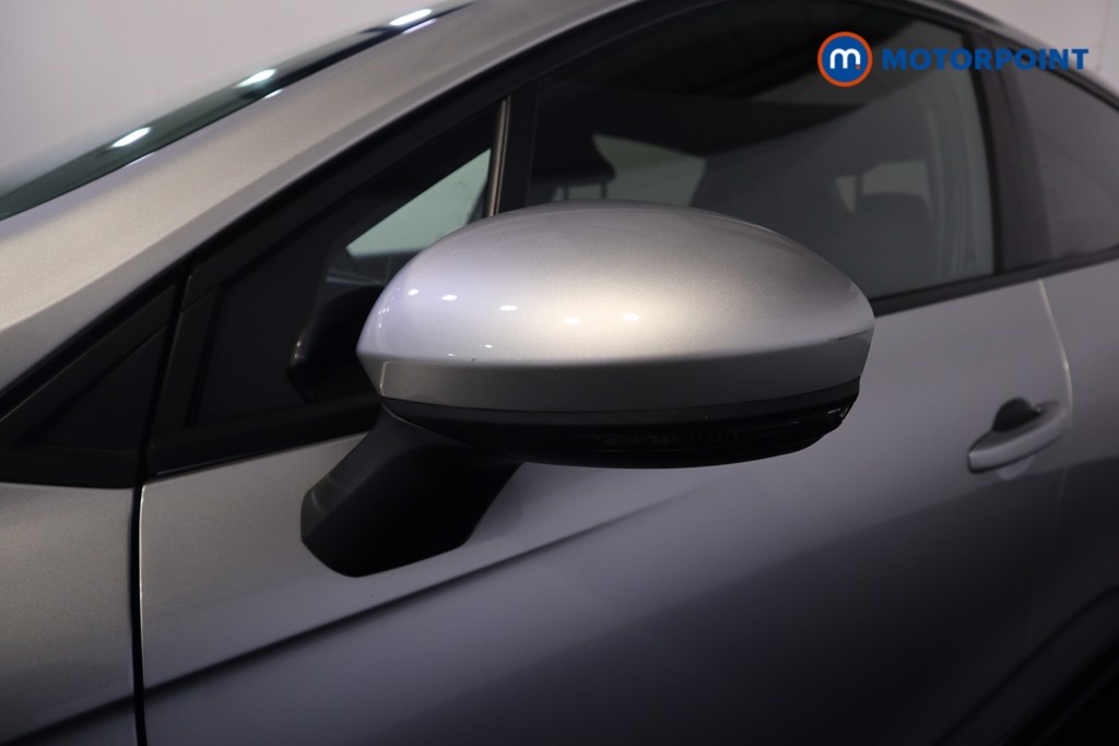 Renault Clio Iconic Manual Petrol Hatchback - Stock Number (1553256) - 22nd supplementary image