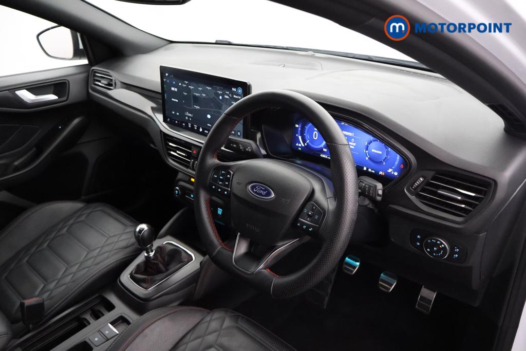 Ford Focus St-Line X Manual Petrol-Electric Hybrid Hatchback - Stock Number (1553378) - 9th supplementary image