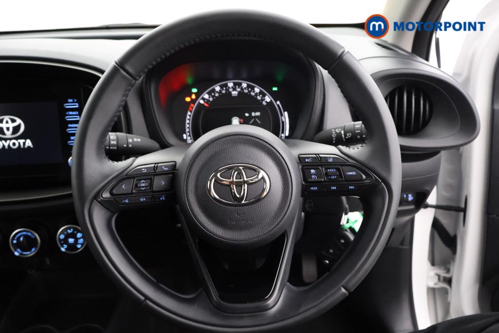Toyota Aygo X Pure Manual Petrol Hatchback - Stock Number (1553516) - 1st supplementary image