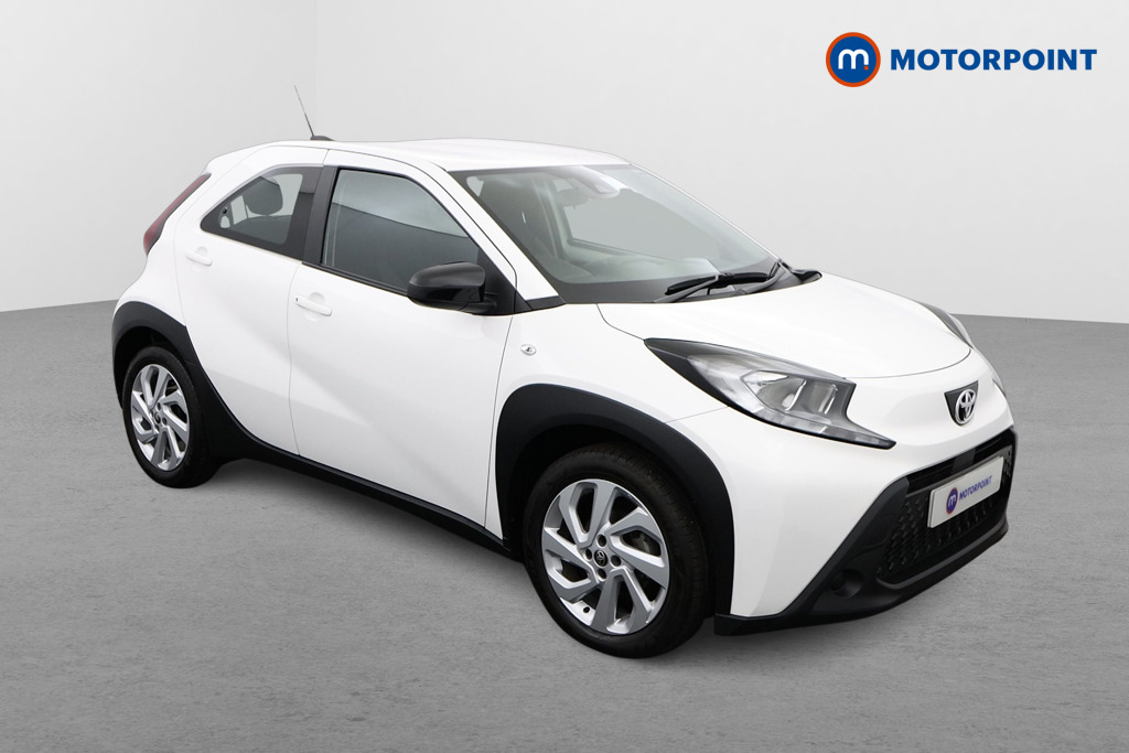 Toyota Aygo X Pure Manual Petrol Hatchback - Stock Number (1553516) - Drivers side front corner