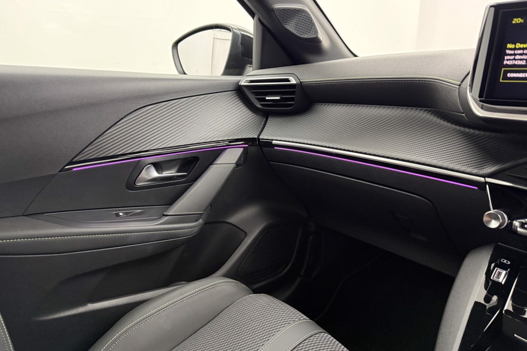 Peugeot 208 GT Automatic Petrol-Electric Hybrid Hatchback - Stock Number (1553635) - 14th supplementary image