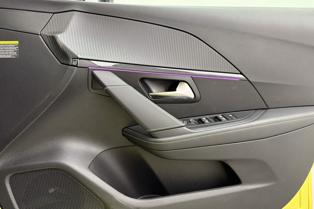 Peugeot 208 GT Automatic Petrol-Electric Hybrid Hatchback - Stock Number (1553635) - 15th supplementary image