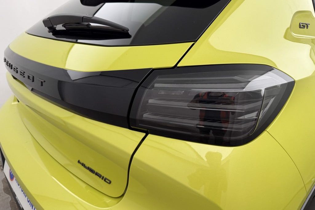 Peugeot 208 GT Automatic Petrol-Electric Hybrid Hatchback - Stock Number (1553635) - 25th supplementary image