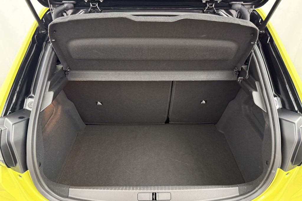 Peugeot 208 GT Automatic Petrol-Electric Hybrid Hatchback - Stock Number (1553635) - 27th supplementary image