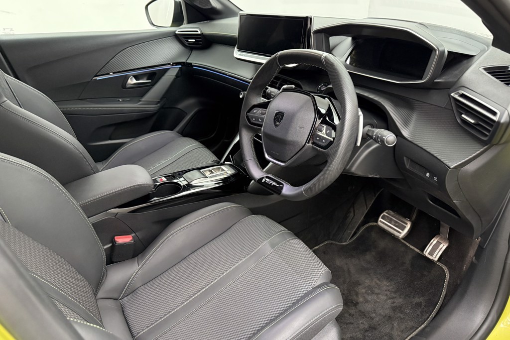 Peugeot 208 GT Automatic Petrol-Electric Hybrid Hatchback - Stock Number (1553635) - 1st supplementary image