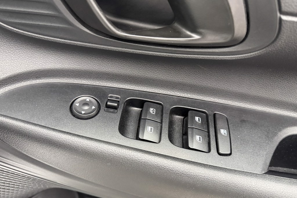 Hyundai I20 Advance Automatic Petrol Hatchback - Stock Number (1553717) - 16th supplementary image
